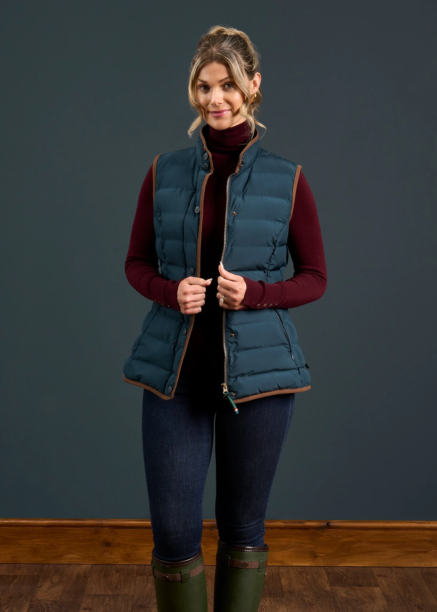 Calsall Ladies Quilted Gilet In Navy - Regular Fit 5 Calsall Ladies Quilted Gilet In Navy - Regular Fit - Image 5