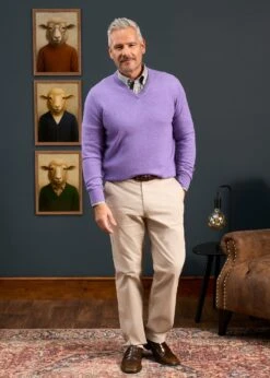 Haddington Cashmere Jumper In Heliotrope - Regular Fit -AlanPaine Shop Haddington Cashmere Vee Neck Jumper Heliotrope 4
