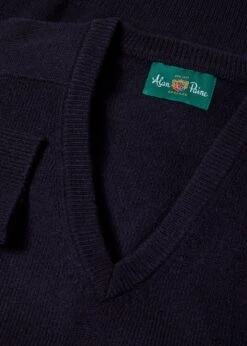 Hampshire Lambswool Jumper In Navy - Classic Fit -AlanPaine Shop Hampshire Lambswool Jumper Navy