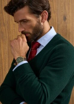 Hampshire Lambswool Jumper In Tartan Green - Classic Fit 11 Hampshire Lambswool Jumper In Tartan Green - Classic Fit -AlanPaine Shop Hampshire Lambswool Jumper Tartan Green 5