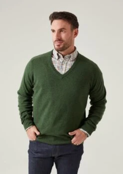 Hampshire Lambswool Jumper In Rosemary - Classic Fit -AlanPaine Shop Hampshire Men s Lambswool Jumper In Classic Fit Rosemary 5