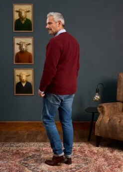Cornwall Lambswool Cardigan In Red Velvet - Classic Fit -AlanPaine Shop Mens Lambswool Cardigan Bordeaux 3