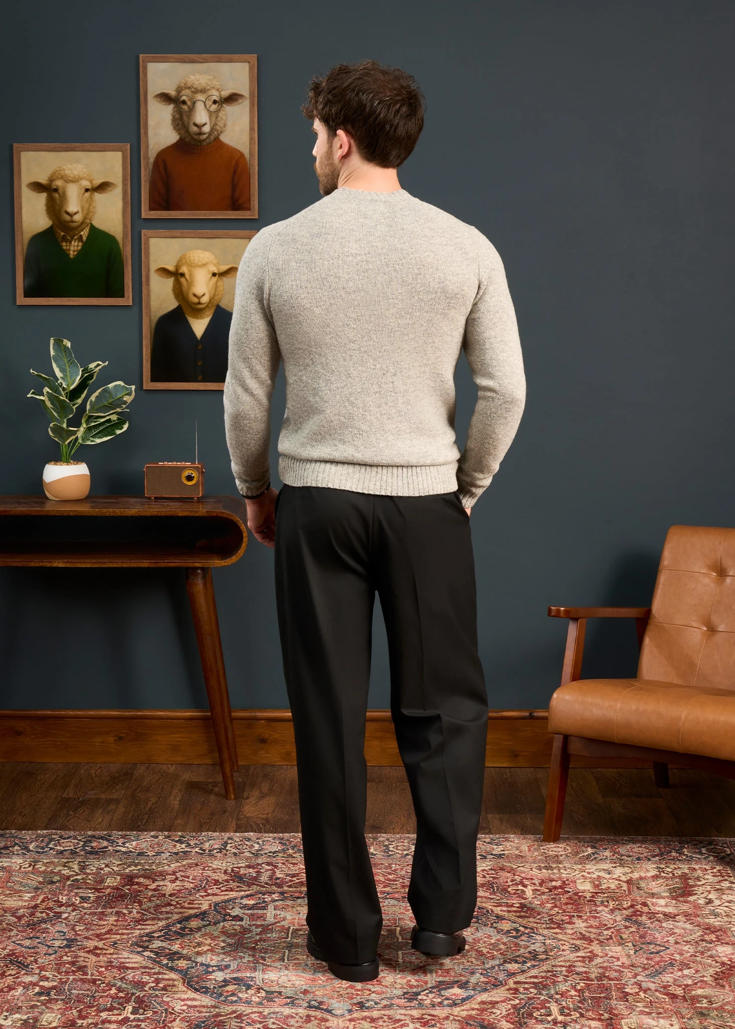 Kinnadie Supersoft Shetland Jumper In Silver Grey - Regular Fit 5 Kinnadie Supersoft Shetland Jumper In Silver Grey - Regular Fit - Image 5