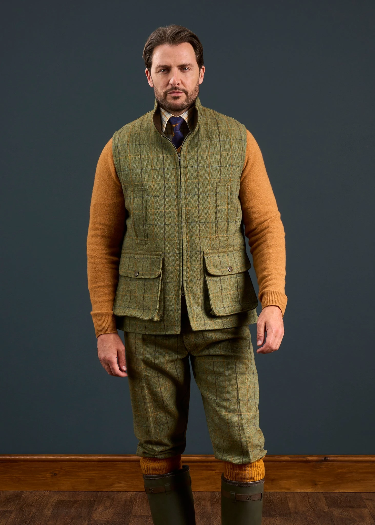 Rutland Men's Tweed Waistcoat In Dark Moss - Shooting Fit 2 Rutland Men's Tweed Waistcoat In Dark Moss - Shooting Fit - Image 2