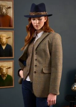 Surrey Ladies Tweed Blazer In Seabrook - Regular Fit -AlanPaine Shop Surrey Ladies Tweed Blazer Seabrook 5