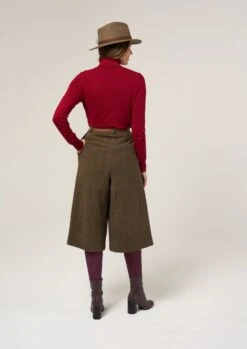 Surrey Ladies Tweed Culottes In Hemlock -AlanPaine Shop Surrey Ladies Tweed Culottes Hemlock 3